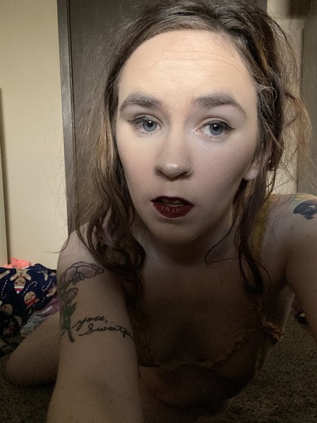 u18443780 スターセックス 写真