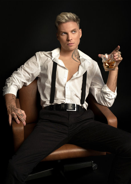 Deividas Valma アダルト女優 ギャラリー