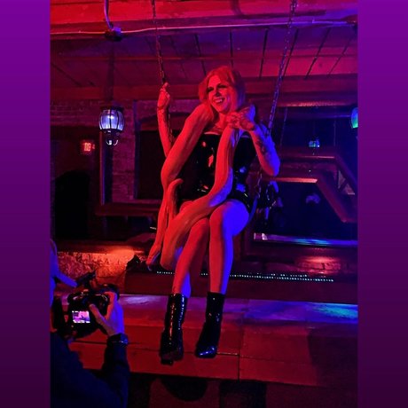 WAP DADDY ARI_ ポルノスター ヌード 写真