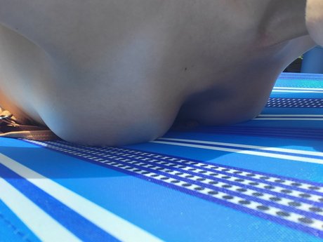 QueenV ヌード女優 写真