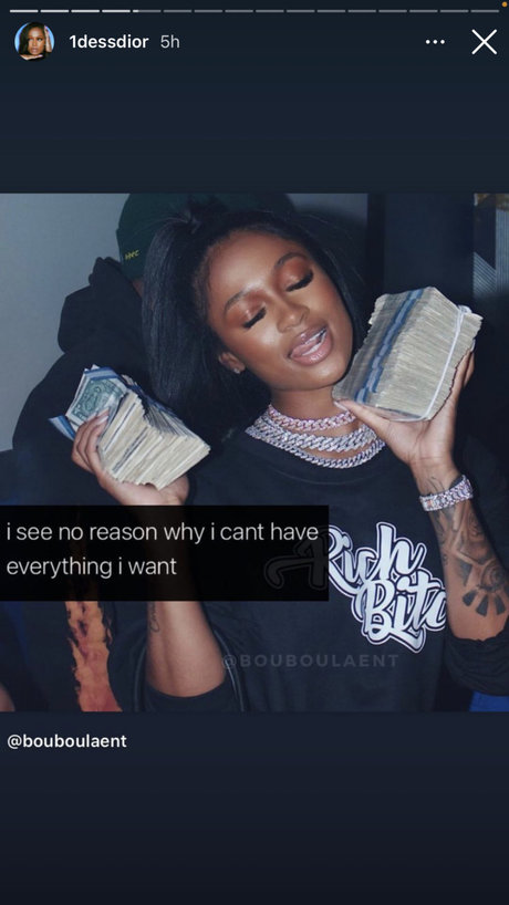 Quasha h エロティックなスター 写真