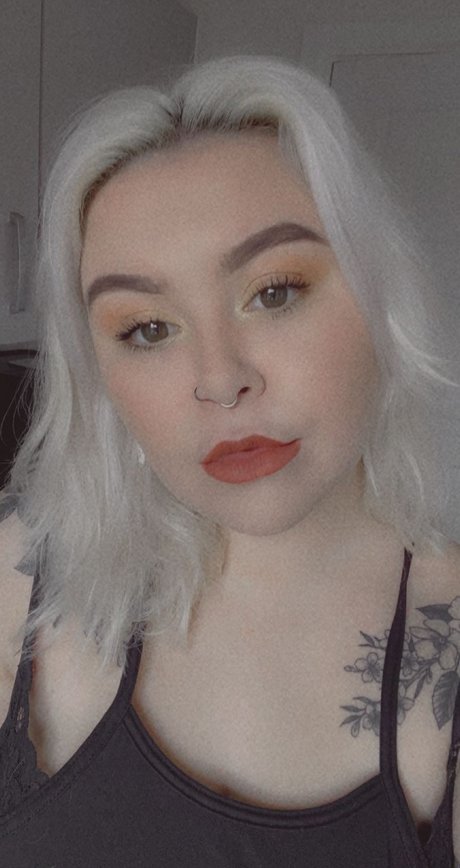 aims 高品質モデル 画像