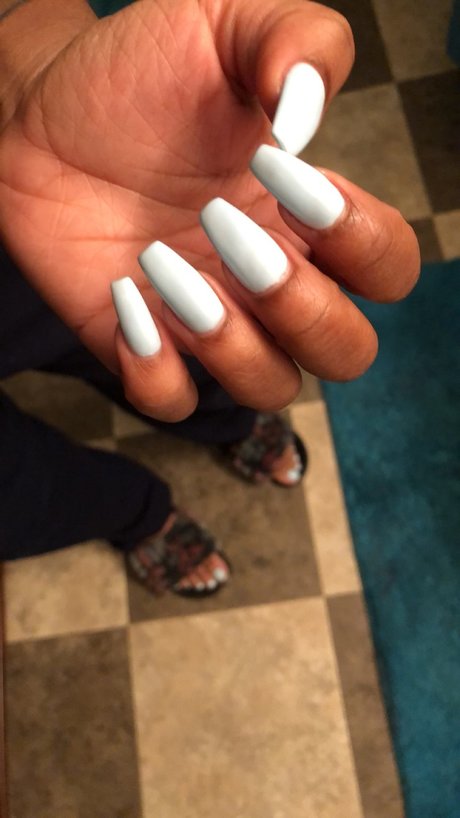 PureBeautyFeet セックス女優 画像