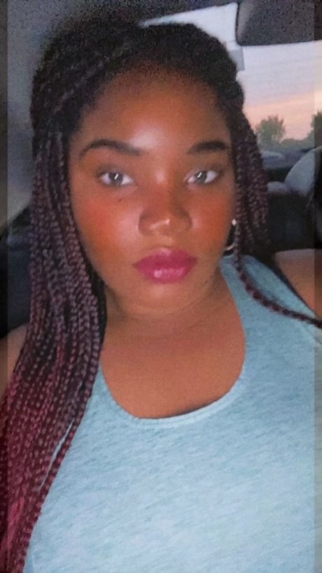 Ebony Tsunade XXXモデル 写真