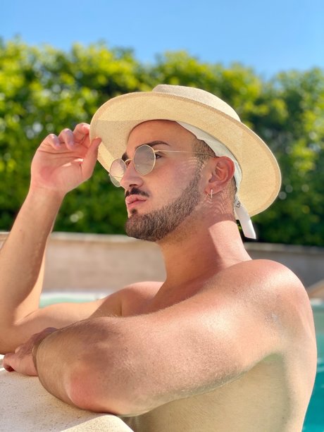 EDOARDO アダルトモデル 画像