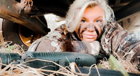 Queen Elizabeth of the Midwest xxxモデル 写真