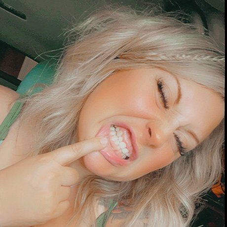 Devon Rae ホットなスター 写真