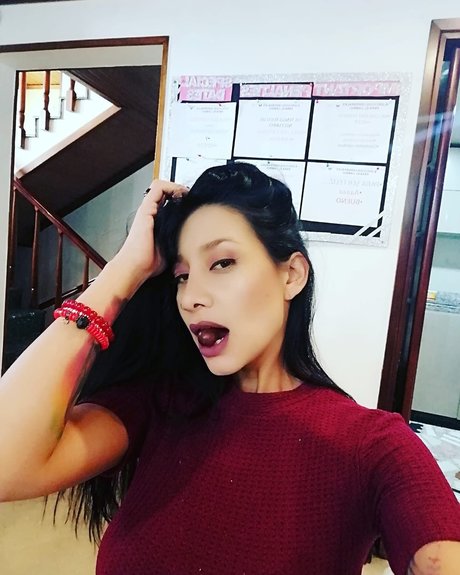 _dark hous ポルノモデル ギャラリー