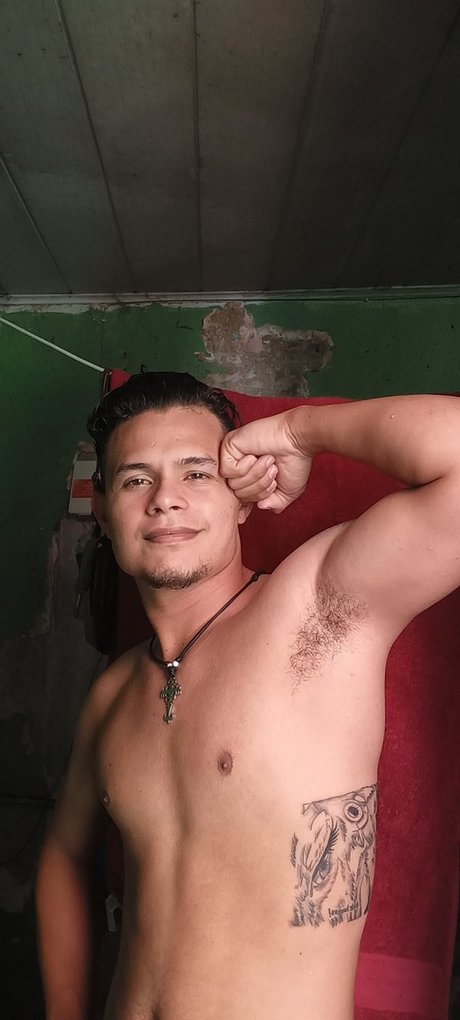 Destellodeluzz ホットなポルノスター 写真