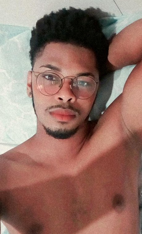 Kaulitz アートモデル 写真