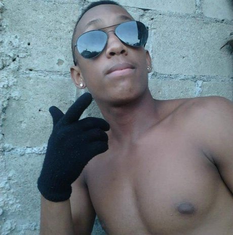 Daniel Reyes アダルトモデル 写真