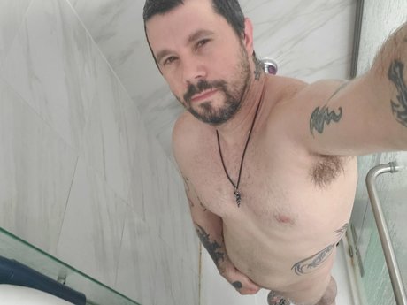 donnie mayhem 裸の女優 写真