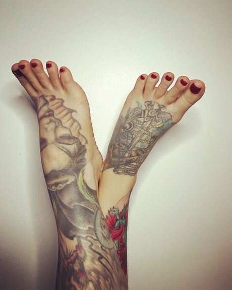 Desire Sole ポルノスター 高品質 写真