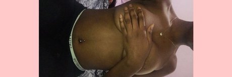 Desire Dezire ポルノスター セクシー 写真