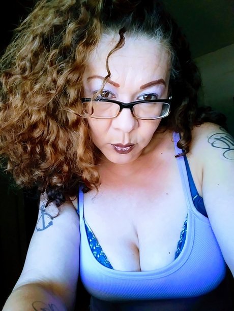 Yvette Najjar スター xxx 写真