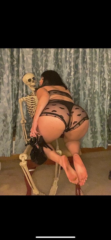 Dolores DelCorazon ポルノスター 独占 写真