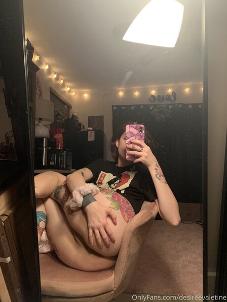 ニューハーフ POV OnlyFans アートポルノ 写真