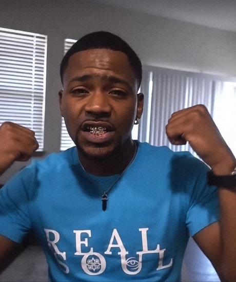 RealivePro CEO Real Soul Studios ホットスター 写真