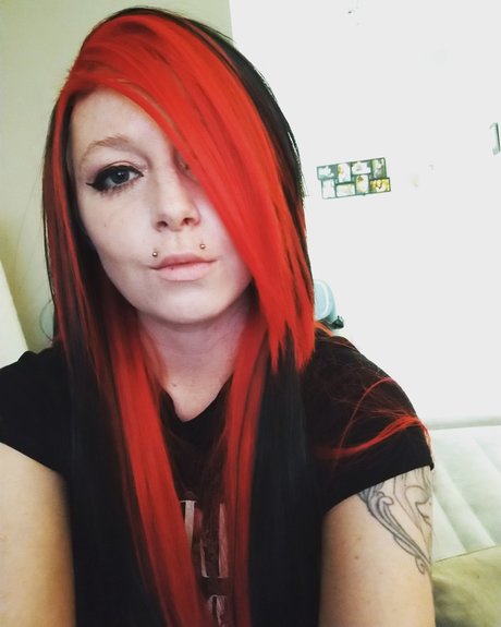 Jay Beezy エロティック女優 ギャラリー