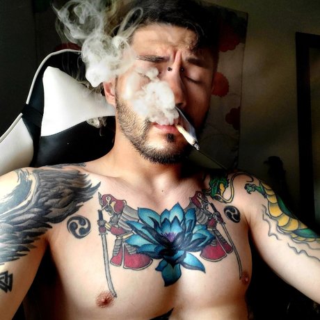 Razu Kami ポルノスター エロティック ギャラリー