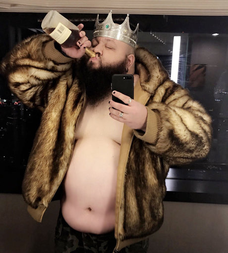 Casper Munoz 高品質女優 画像