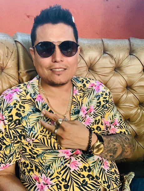 興奮した熟女OnlyFans ポルノ ギャラリー