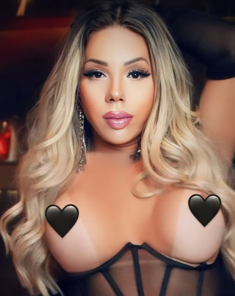 Renata Pazzini エロティックなスター 写真