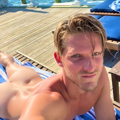 Reed Erotica 可愛いモデル 画像