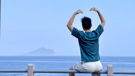 Roiuy トップスター 写真