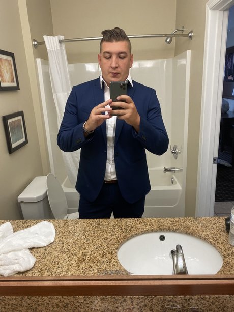 Rod Lewd 高品質のポルノスター 写真