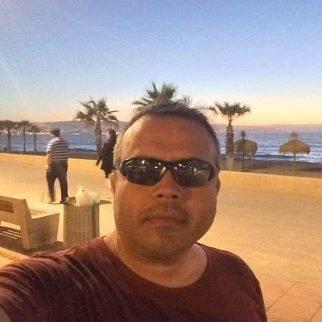 Rodfuentealba ポルノスター 写真