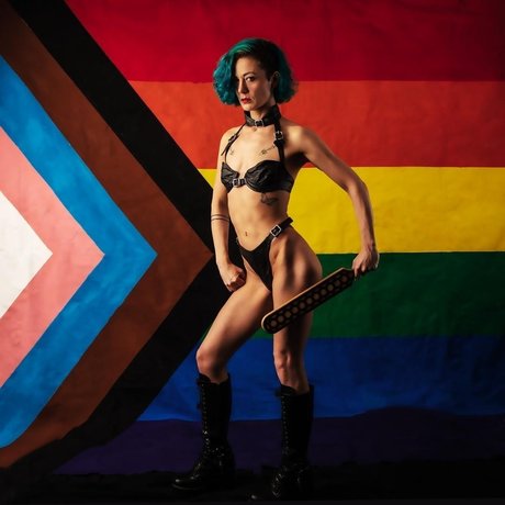 黒のランジェリーOnlyFans 美しい裸 写真