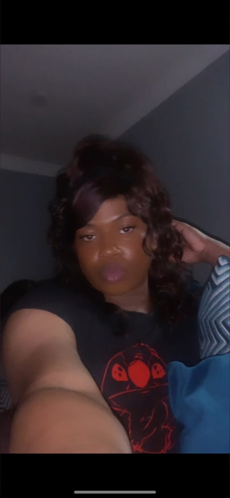 Rybodybella エロティック女優 写真