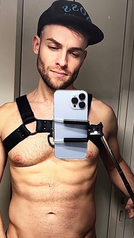 Richard Ruschel ポルノモデル 写真