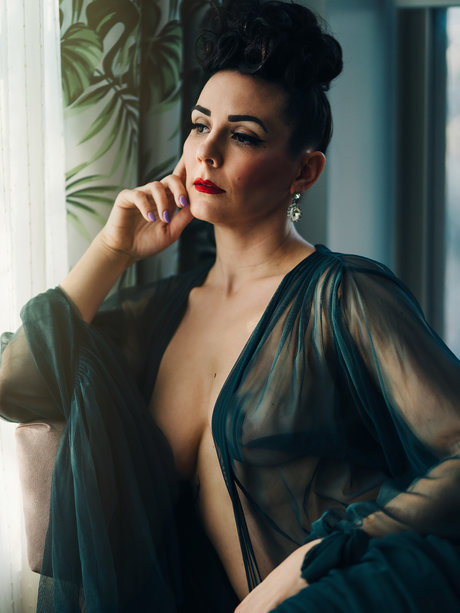 Ruby Spencer 裸の女優 アーカイブ