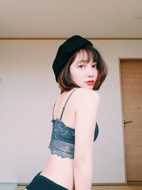 アナルパウグオンリーファンズ 無料セックス 画像