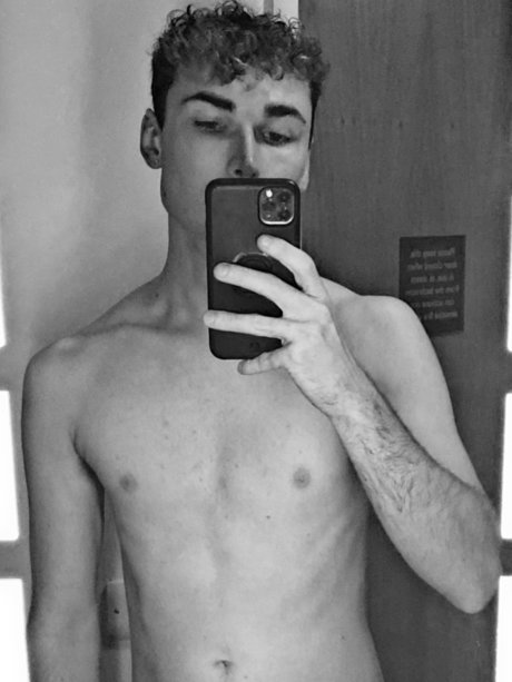 Sam Bell セクシーなスター 写真