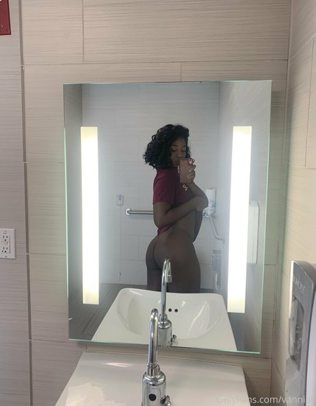 裸の写真 OnlyFans 裸 写真