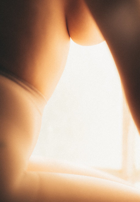 Lara Arluni 完璧なスター 写真