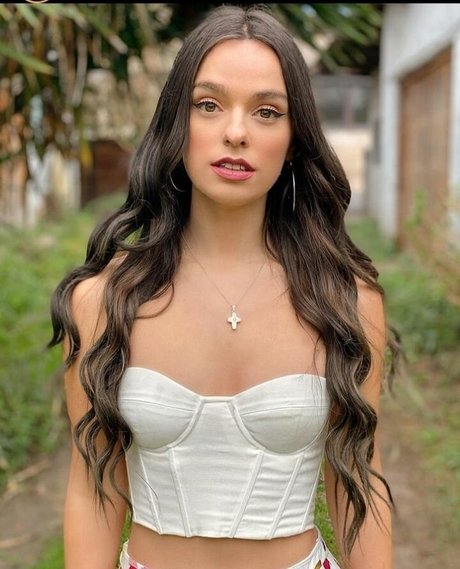 Twin Melody ポルノスター ヌード ギャラリー