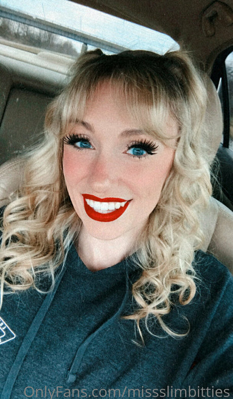 母娘オンリーファン アート裸 ギャラリー