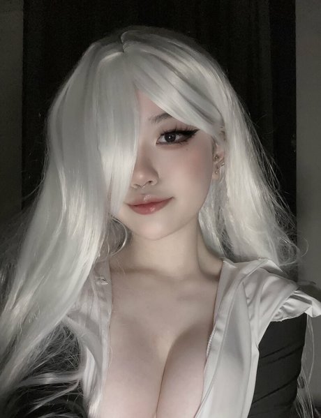 Daph ASMR ヌードモデル 写真