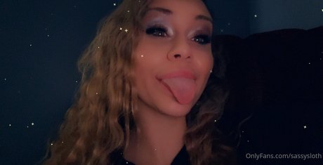 sassysloth アダルトスター 画像