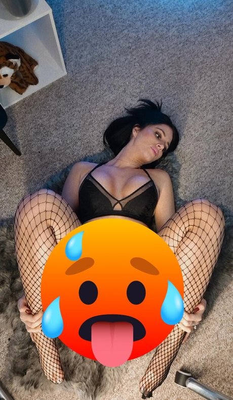 ブロンドオンリーファン セクシーヌード 写真