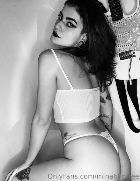 mina666free セックスモデル 写真