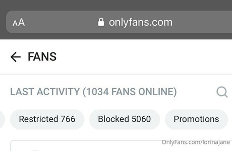 曲線美のティーンズOnlyFans ヌード ギャラリー