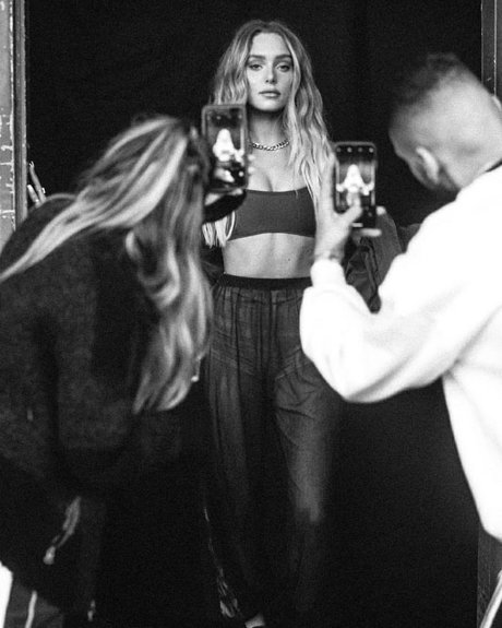 Omer Nudelman セックス女優 ギャラリー