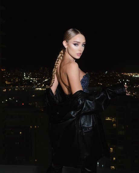 Omer Nudelman ポルノモデル ギャラリー