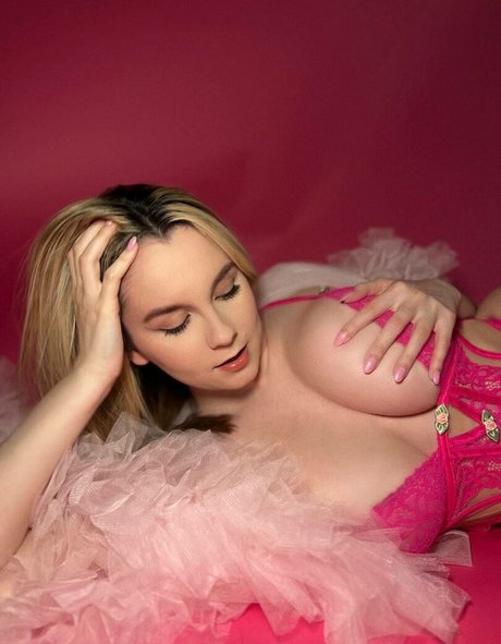 かわいい巨乳OnlyFans ベスト 写真