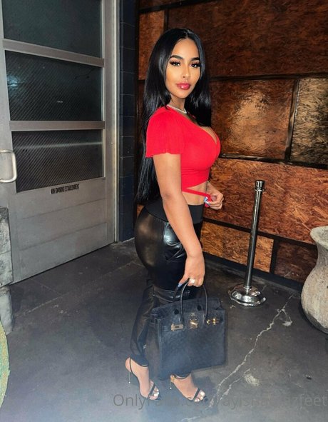 ayishadiazfeet 無料のポルノスター 写真